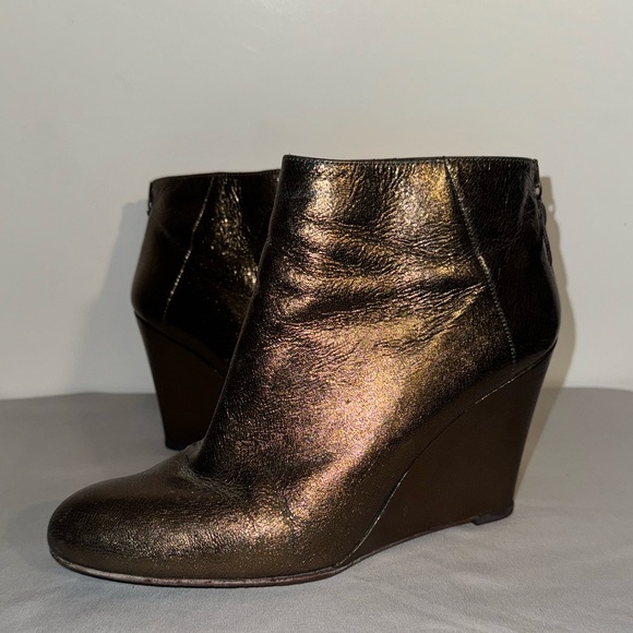 Stuart Weitzman Bronze Leather Ankle Booties with Wedge Heel - Picture 4 of 5